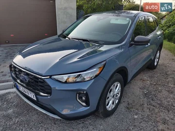 Авто Ford Escape 2023 № 7904701