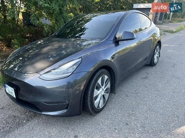 Авто Tesla Model Y 2022 № 7904733