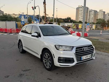 Авто Audi Q7 2016 № 7904735