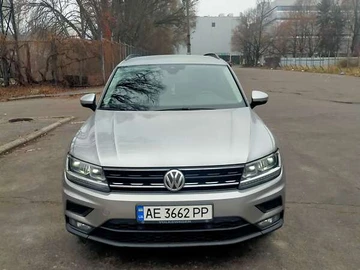 Авто Volkswagen Tiguan 2018 № 7904739