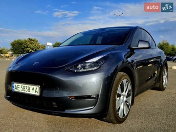 Авто Tesla Model Y 2023 № 7904758