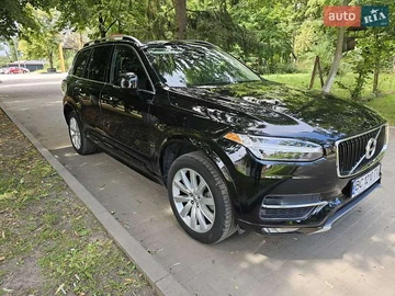 Авто Volvo Xc90 2018 № 7904771