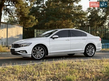 Авто Volkswagen Passat 2020 № 7904773