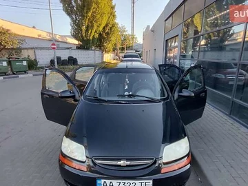 Авто Chevrolet Aveo 2005 № 7904800