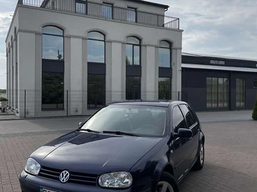 Авто Volkswagen Golf 2000 № 7904852
