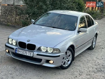 Авто BMW 5 Series 2001 № 7904865