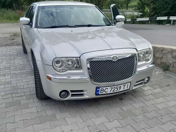 Авто Chrysler 300C 2006 № 7904933