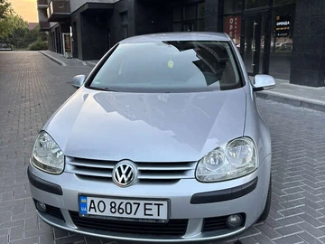 Авто Volkswagen Golf 2004 № 7904938
