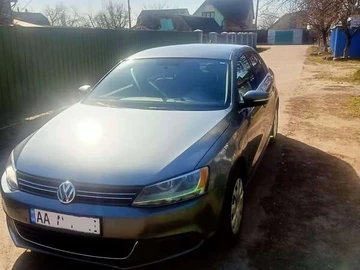 Авто Volkswagen Jetta 2013 № 7905138