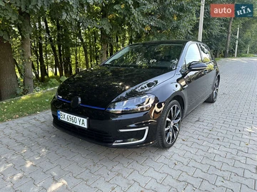 Авто Volkswagen E-Golf 2014 № 7905145