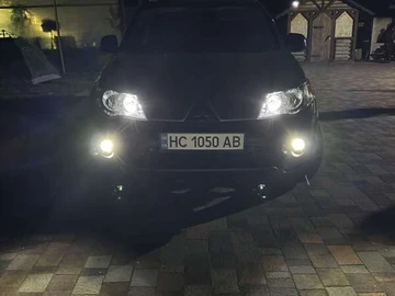 Авто Mitsubishi Outlander Xl 2008 № 7905151