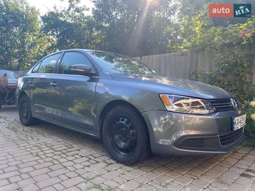 Авто Volkswagen Jetta 2012 № 7905168
