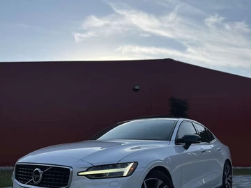 Авто Volvo S60 2019 № 7905288