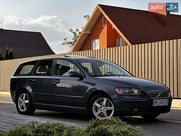 Авто Volvo V50 2005 № 7905290