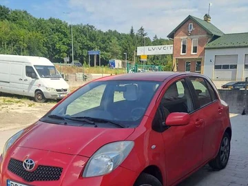 Авто Toyota Yaris 2008 № 7905305