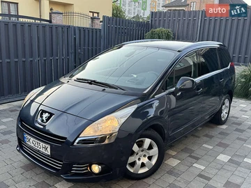 Авто Peugeot 5008 2012 № 7905414