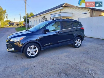 Авто Ford Escape 2013 № 7905422