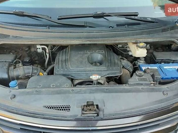 Авто Hyundai H-1 2016 № 7905454