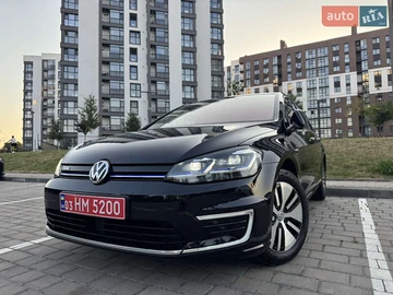 Авто Volkswagen E-Golf 2020 № 7905593