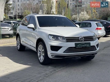 Авто Volkswagen Touareg 2014 № 7905625