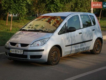 Авто Mitsubishi Colt 2005 № 7905688
