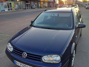 Авто Volkswagen Golf 2001 № 7905689