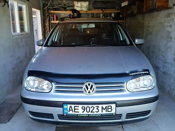Авто Volkswagen Golf 2001 № 7905693