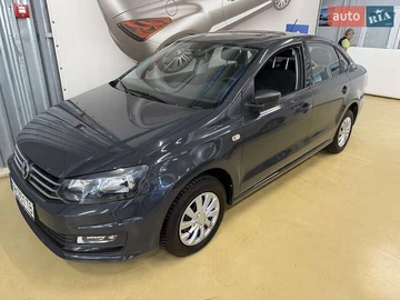 Авто Volkswagen Polo 2017 № 7905789