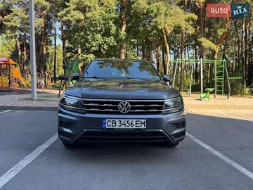 Авто Volkswagen Tiguan 2018 № 7905861