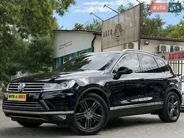 Авто Volkswagen Touareg 2016 № 7905904