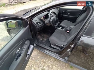 Авто Renault Megane 2009 № 7906042