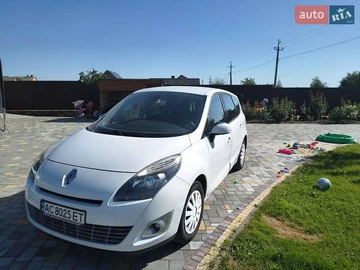 Авто Renault Scenic 2010 № 7906050