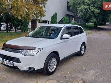 Авто Mitsubishi Outlander 2013 № 7906136