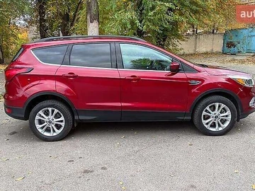 Авто Ford Escape 2019 № 7906152