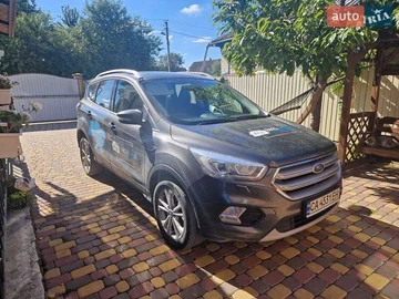 Авто Ford Kuga 2019 № 7906183