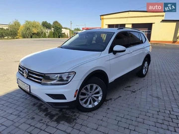 Авто Volkswagen Tiguan 2018 № 7906199