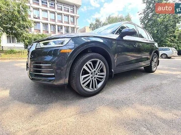 Авто Audi Q5 2017 № 7906218