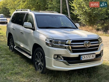Авто Toyota Land Cruiser 2019 № 7906268