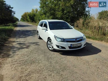 Авто Opel Astra 2011 № 7906360