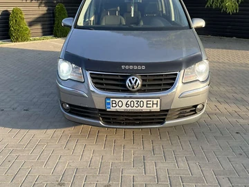 Авто Volkswagen Touran 2007 № 7906390