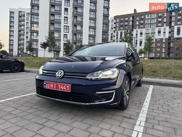 Авто Volkswagen E-Golf 2020 № 7906539