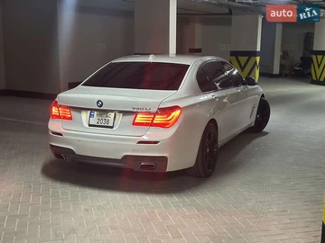 Авто BMW 7 Series 2011 № 7906553