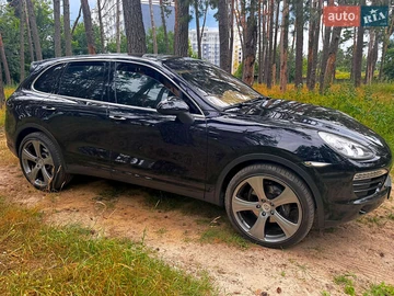 Авто Porsche Cayenne 2011 № 7906597