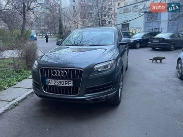 Авто Audi Q7 2015 № 7906610