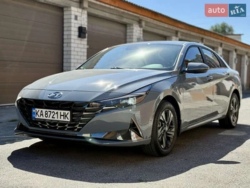 Авто Hyundai Elantra 2022 № 7906611