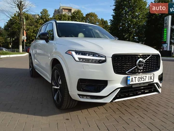 Авто Volvo Xc90 2019 № 7906681