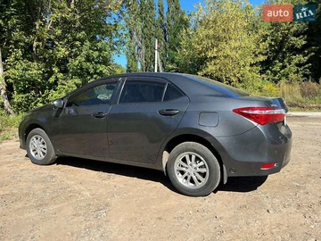 Авто Toyota Corolla 2015 № 7906855