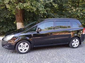 Авто Opel Zafira 2010 № 7906903