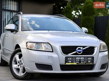 Авто Volvo V50 2011 № 7906924