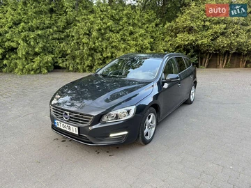 Авто Volvo V60 2015 № 7906990